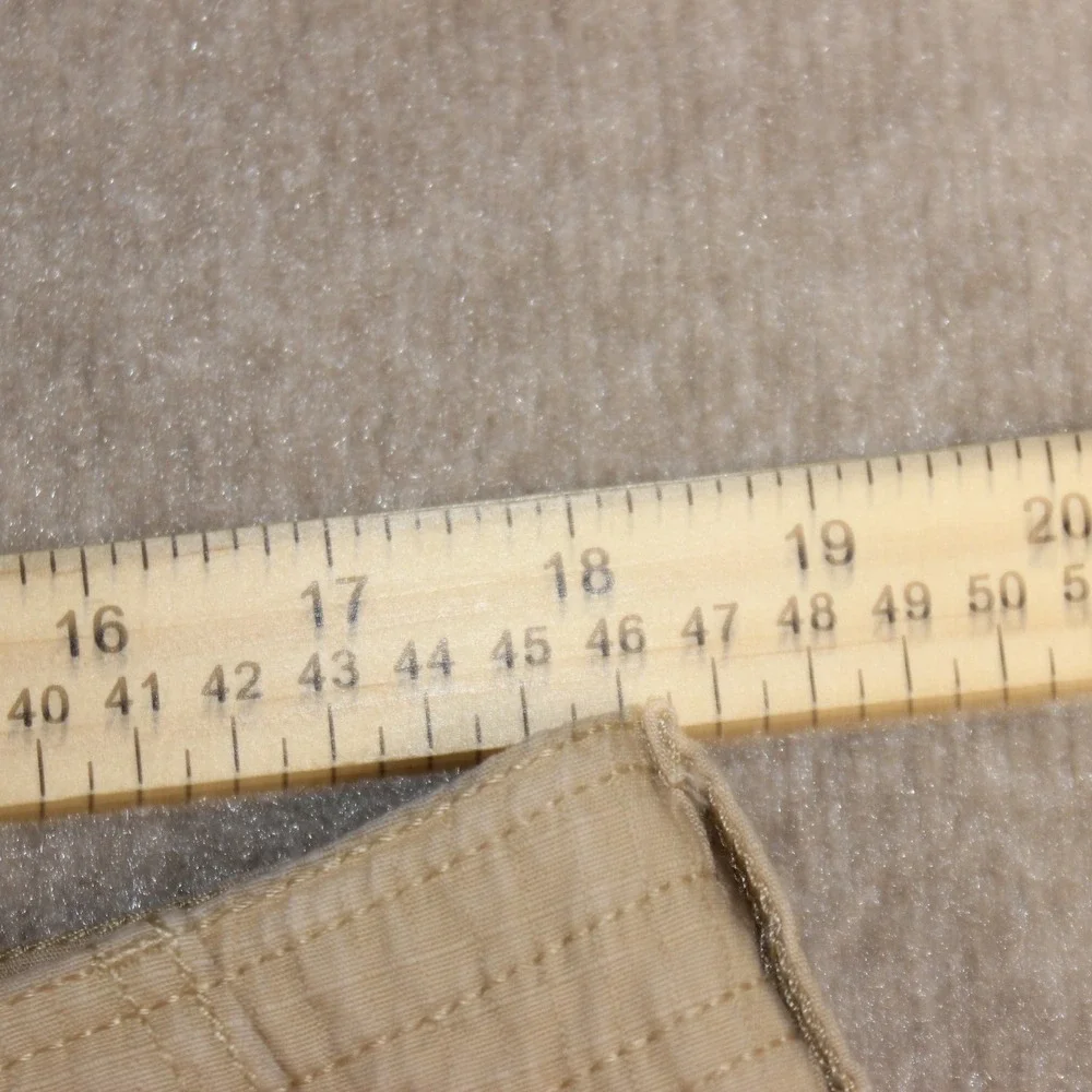 Izod cargo shorts